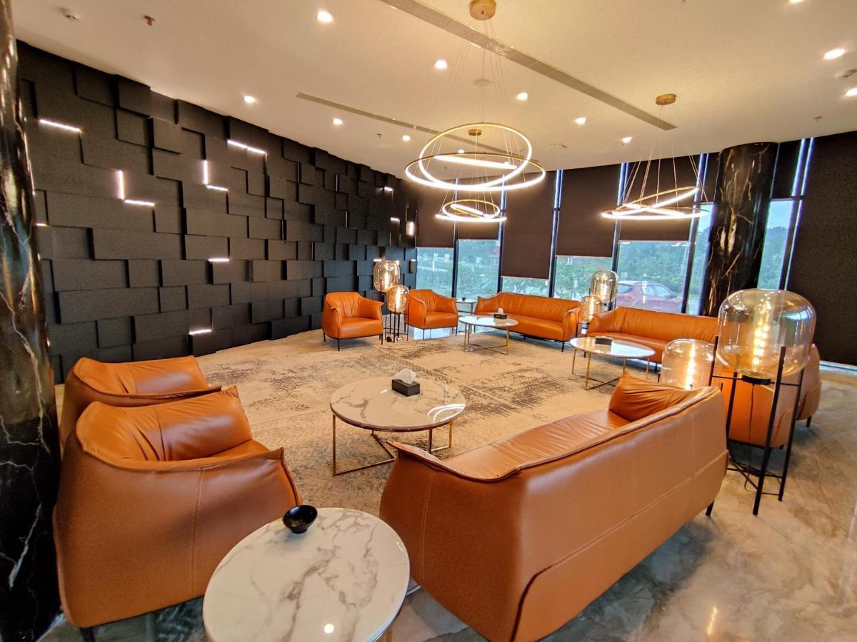 Fezinn Hotel - Best Wayanad Hotel In 2024 Kozhikode Buitenkant foto