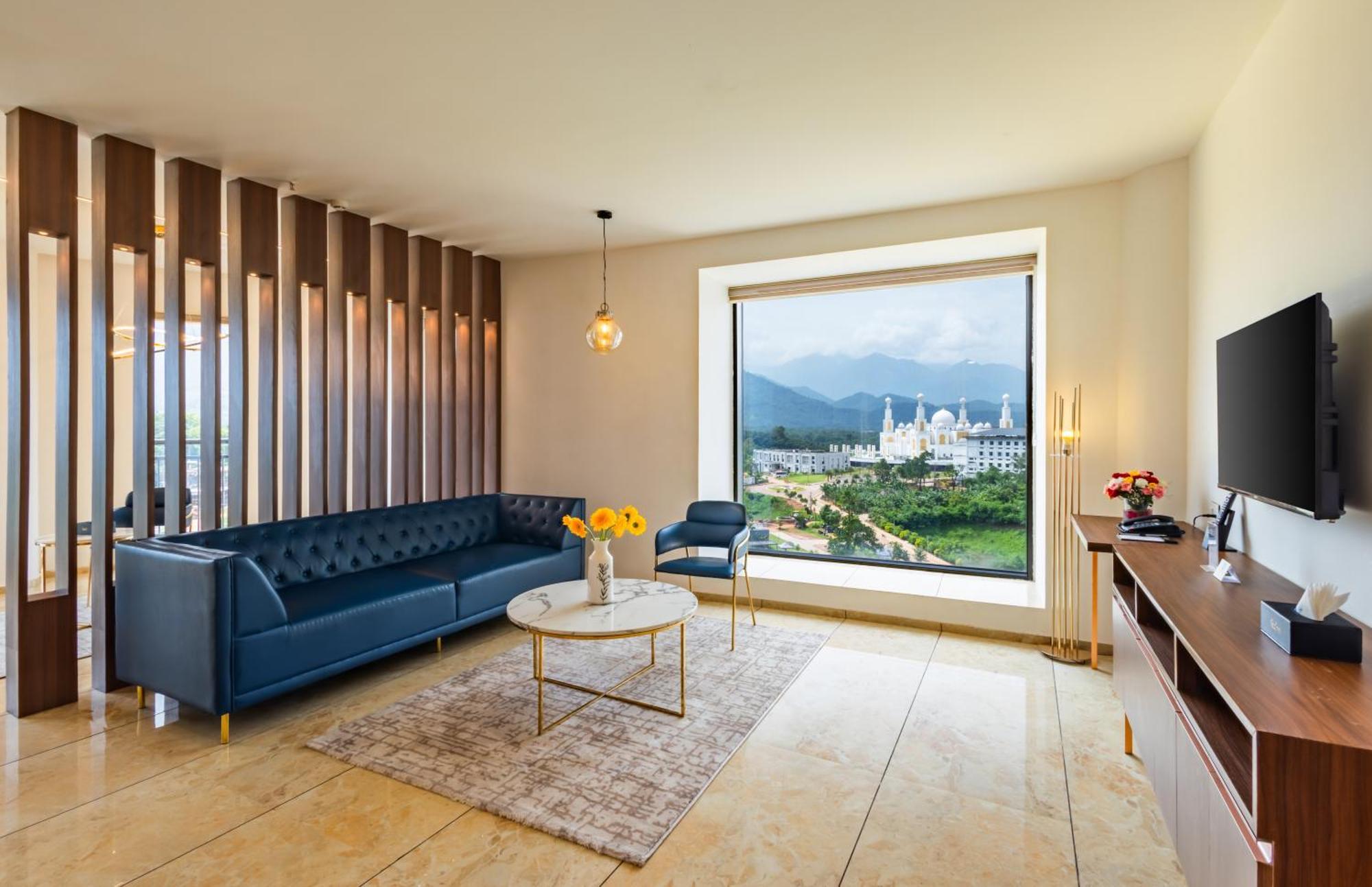 Fezinn Hotel - Best Wayanad Hotel In 2024 Kozhikode Buitenkant foto