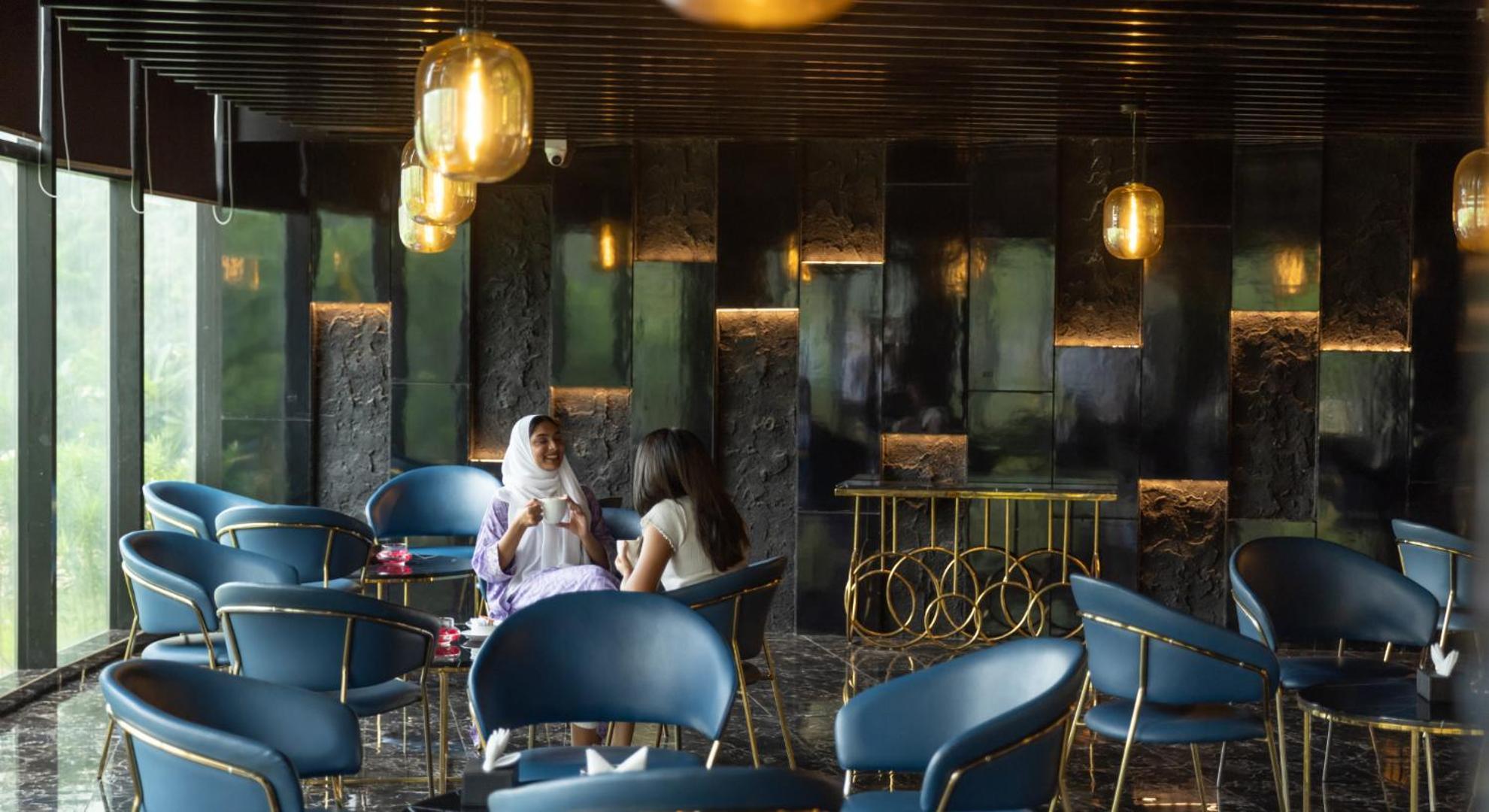 Fezinn Hotel - Best Wayanad Hotel In 2024 Kozhikode Buitenkant foto